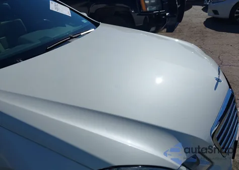 2013 Mercedes-Benz E 350 из США, поврежденный, VIN WDDHF5KB2DA663296